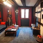 Apartamento Le Rouge Et Noir *