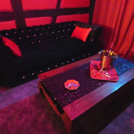 Appartement Le Rouge Et Noir