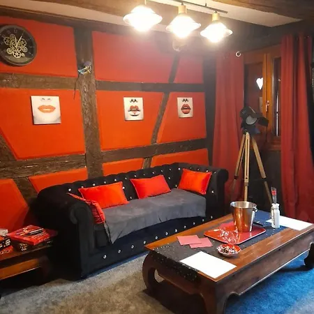 公寓 Le Rouge Et Noir *