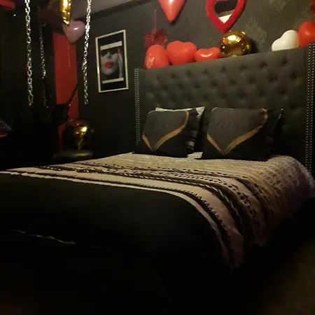 Appartement Le Rouge Et Noir