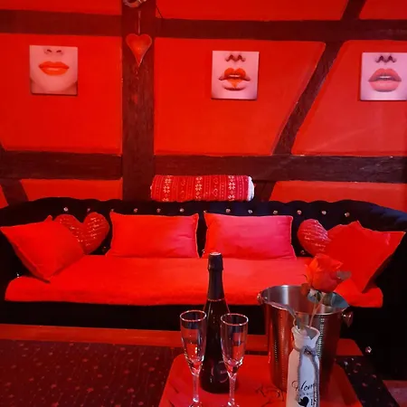 شقة Le Rouge Et Noir بارْ