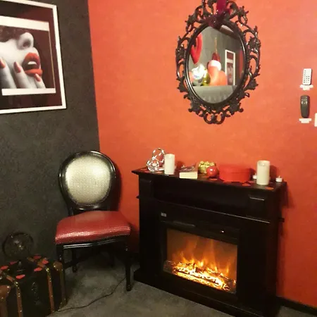 Le Rouge Et Noir بارْ